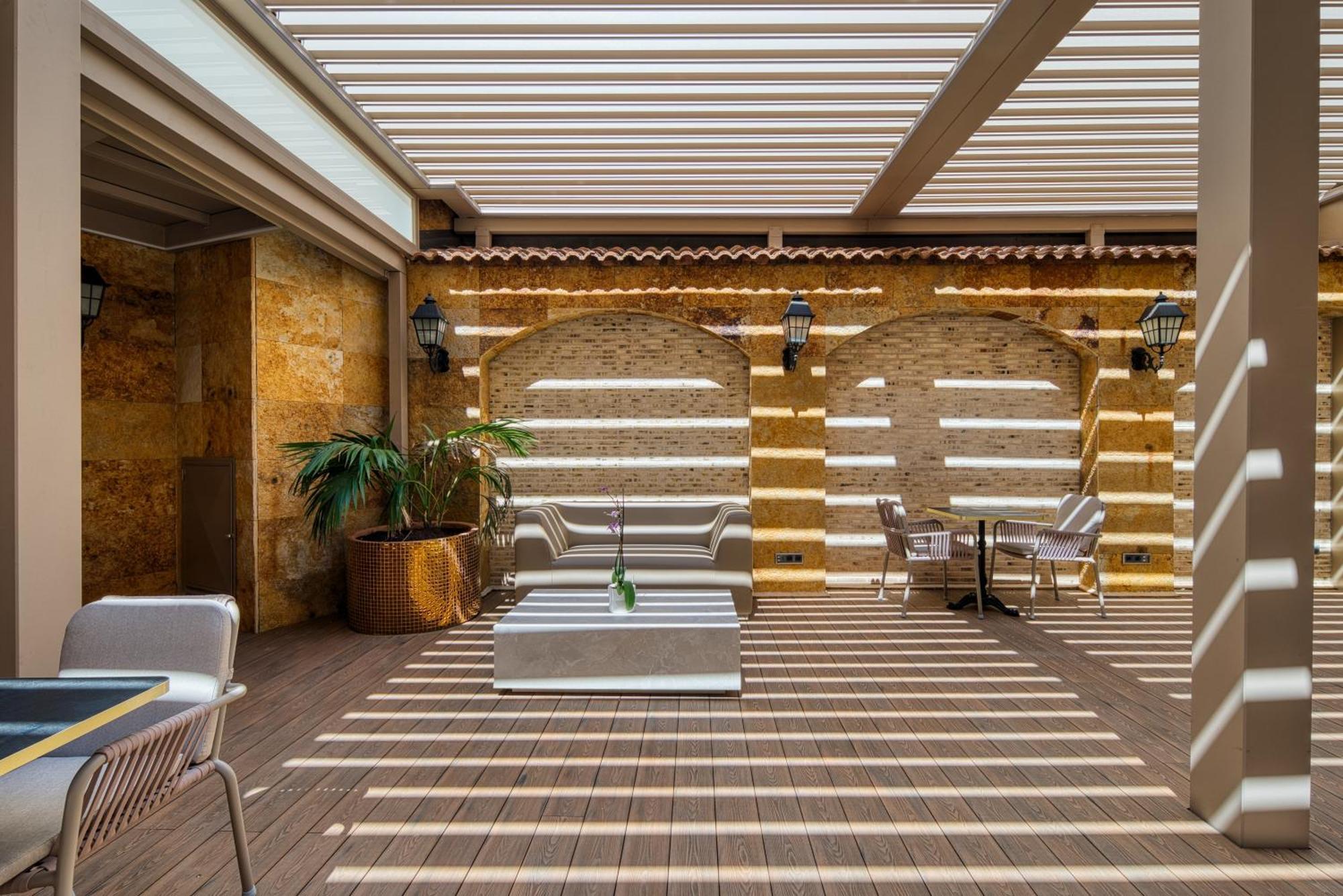 Caballero Errante Madrid Extérieur photo