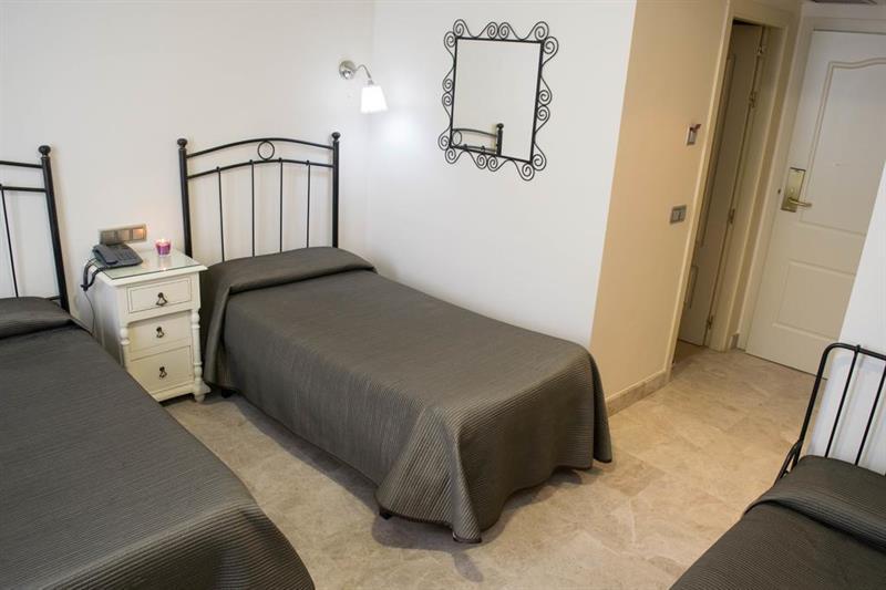 Caballero Errante Madrid Extérieur photo