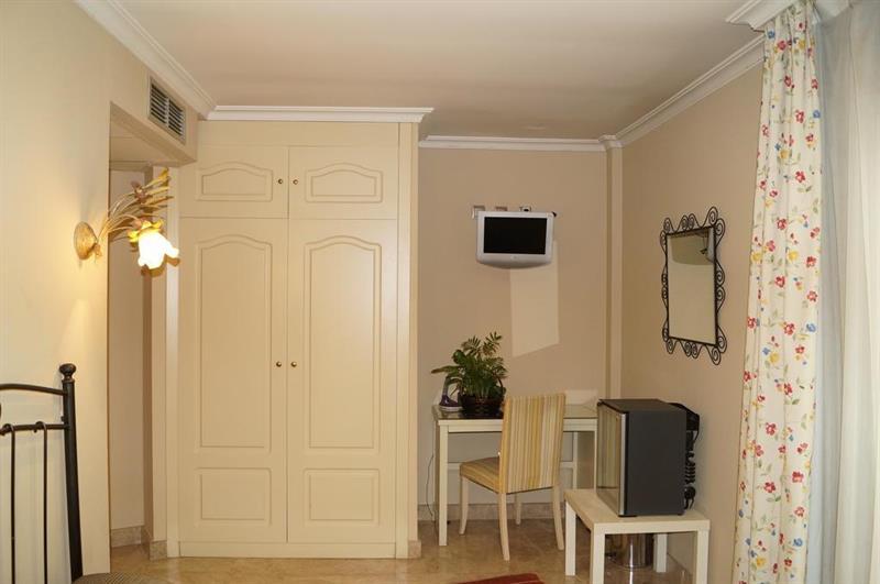 Caballero Errante Madrid Extérieur photo