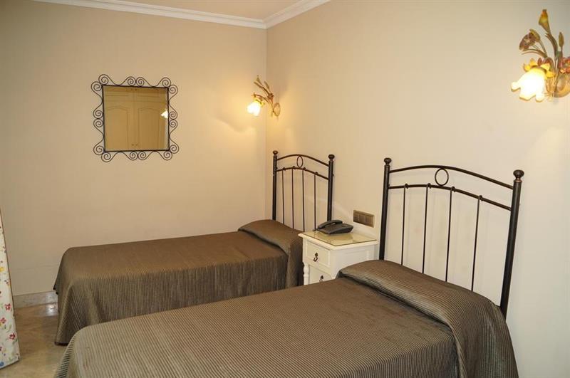 Caballero Errante Madrid Extérieur photo